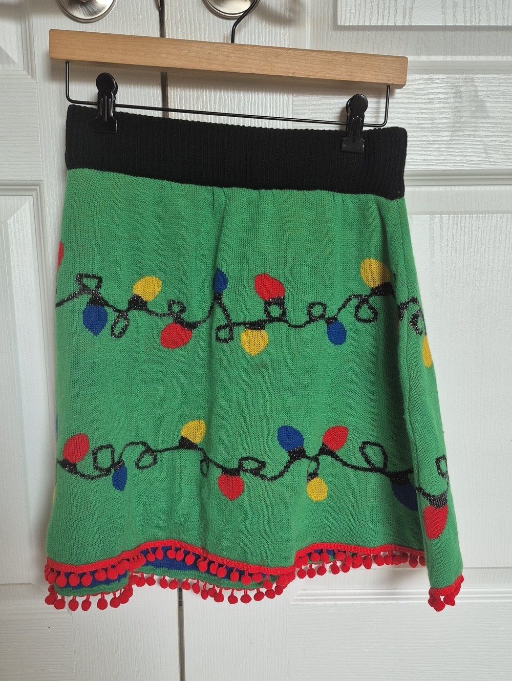 Tipsy Elves Green Knit Skirt with Multicolor Light Bulb Motif